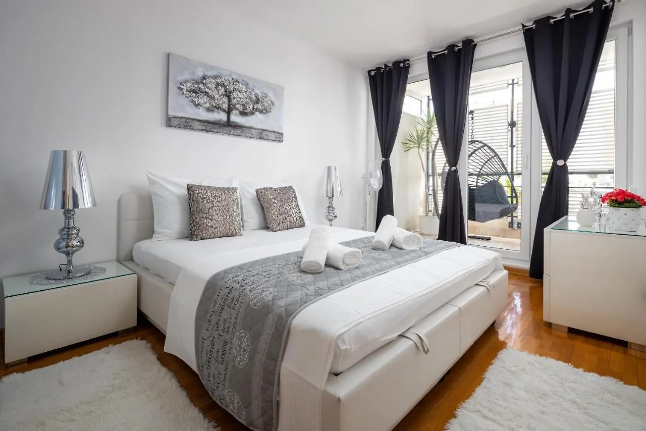 Luxury Apartment R&B ☆☆☆ Split 0*,  Croatia